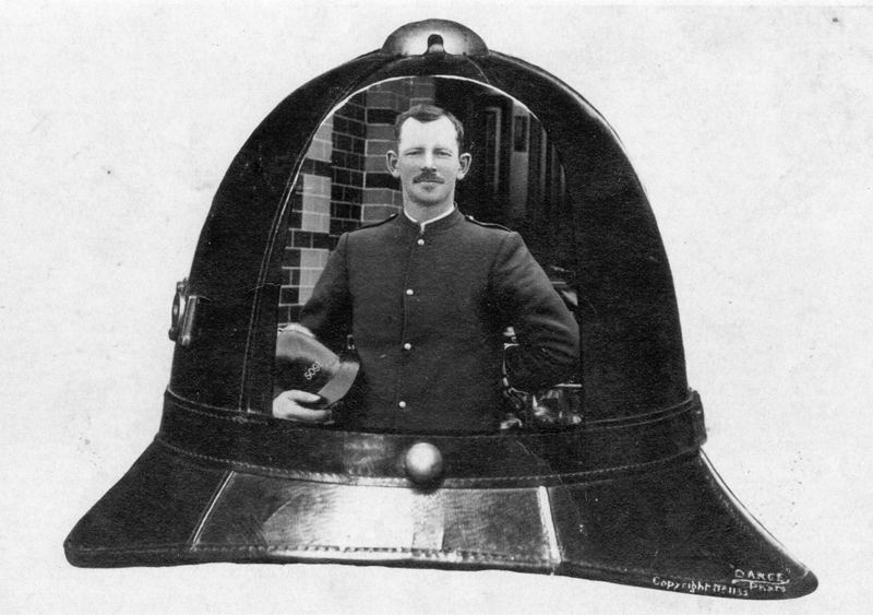 Composite photograph of Frederick William Downie 5091 Victoria Police